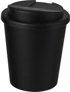 Americano® Espresso 250 ml kahvimuki kierrätetystä materiaalista läikkymiseltä estävällä kannella, musta liikelahja logopainatuksella
