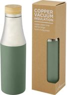 Hulan 540 ml:n kuparityhjiöeristetty pullo bambukorkilla, ruostumatonta terästä, vihreä liikelahja logopainatuksella