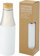 Hulan 540 ml:n kuparityhjiöeristetty pullo bambukorkilla, ruostumatonta terästä, valkoinen liikelahja logopainatuksella
